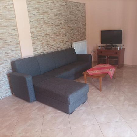 Anna Apartments Acharavi  Ngoại thất bức ảnh