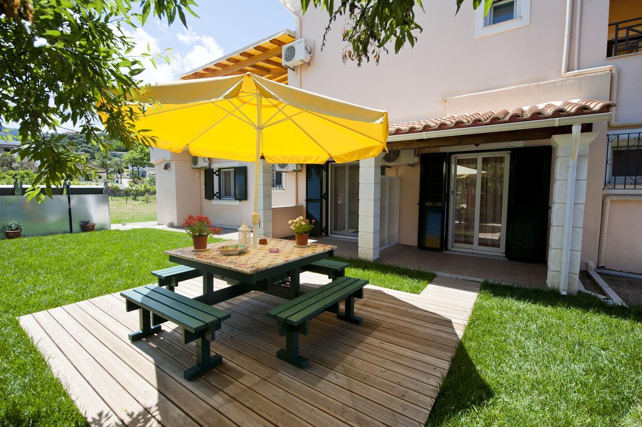 Anna Apartments Acharavi  Ngoại thất bức ảnh