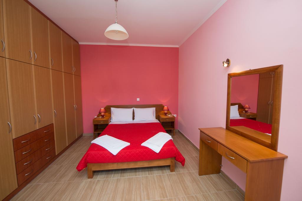Anna Apartments Acharavi  Ngoại thất bức ảnh